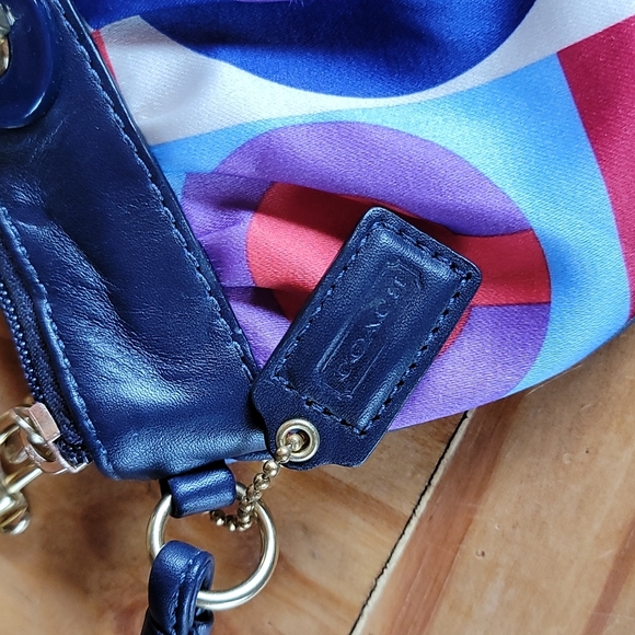 Coach Wristlet - Picture 2 of 4